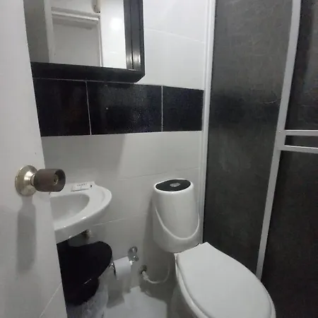 Bm-3g Cerca Al Mar Con Aire Acondicionado Y Wifi * Cartagena